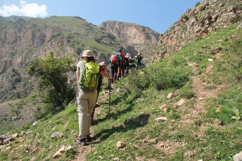 Quba Dağ Kəndləri Trekking Turu: Əlikdən Qrızdəhnəyə Sərgüzəştli Səyahət