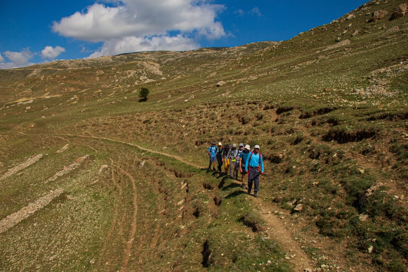 Quba Dağ Kəndləri Trekking Turu: Əlikdən Qrızdəhnəyə Sərgüzəştli SəyahətQuba Dağ Kəndləri Trekking Turu: Əlikdən Qrızdəhnəyə Sərgüzəştli Səyahət