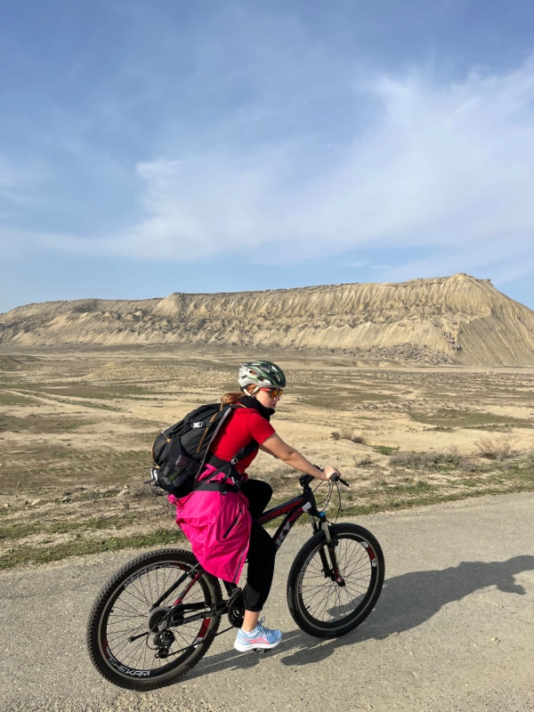 Gobustan Adventure: Bike Tour to Mud Volcanoes