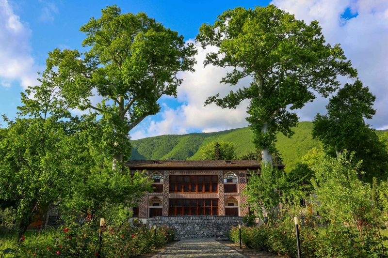 Travel to the Nature and History of Azerbaijan