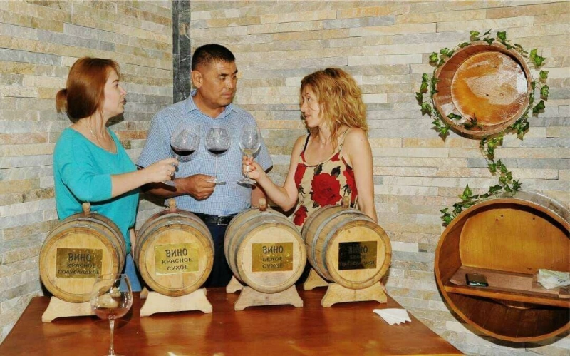 Discover Azerbaijan: Wine, Food & Cultural Journey