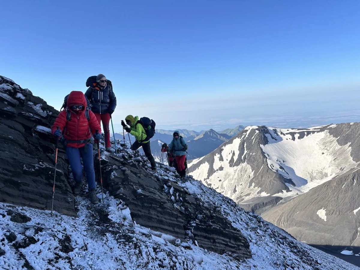 Bazarduzu – The Best Climbing Guide