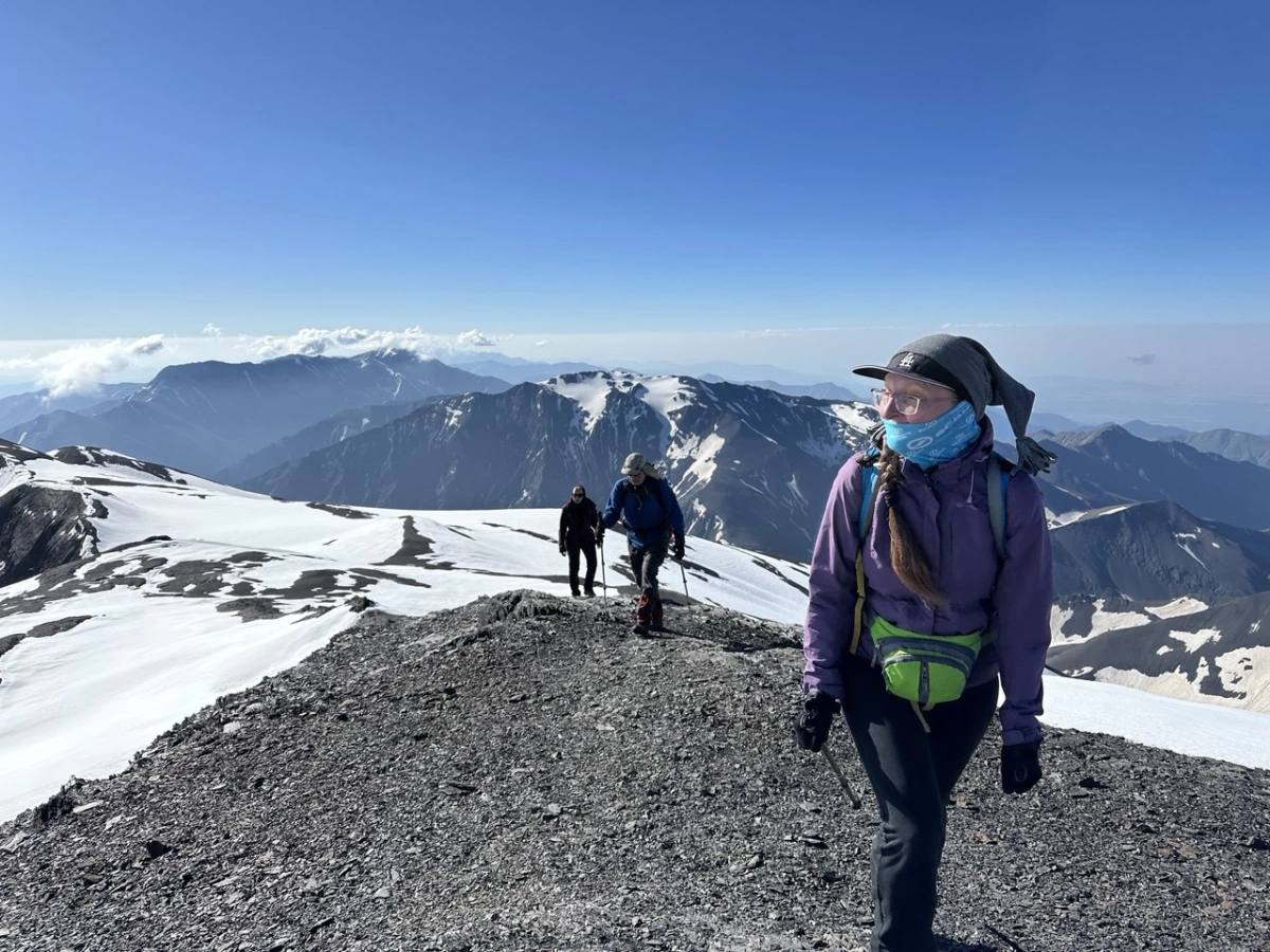 Bazardüzü Zirvəsi və Bakı  Mədəni Turu