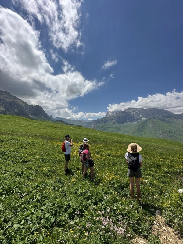 Azərbaycan: Qafqazın Qədim Kəndlərində Açıq Trekking Turu