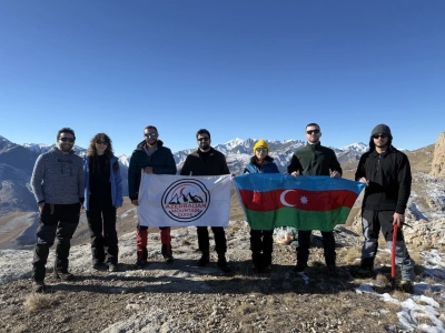 Ayda Qala (Rock) Summit Tour 2930m: At the Peak of History and Nature