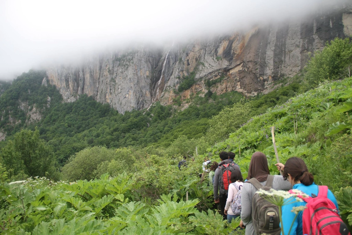 Dağ Yürüşü Qaydaları və Etikası