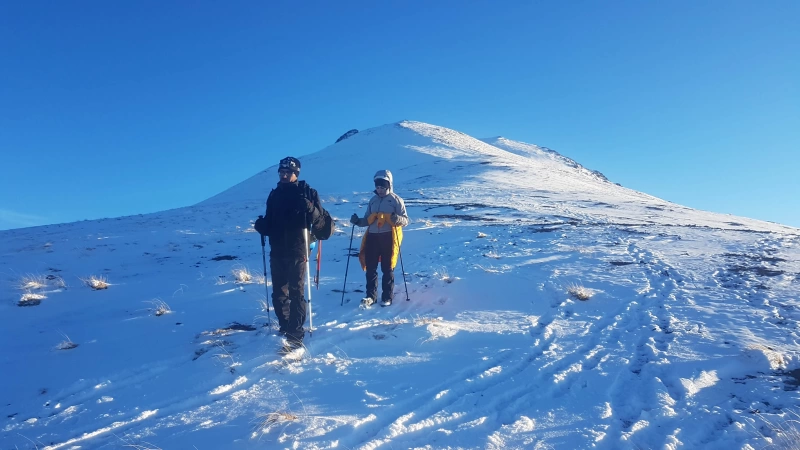 Tövləçuxurunbaşı dağı (Üçbel Dağı) Zirvə Turu – 3332 m